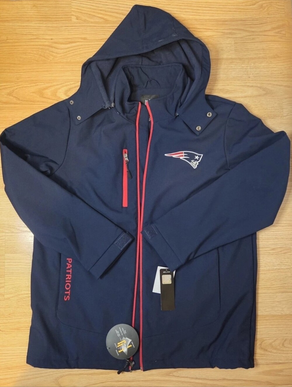 New England Patriots Mens Soft Shell Jacket Sz L NWT